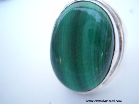 Malachite Ring emanates the healthiest energy pattern for the heart 264